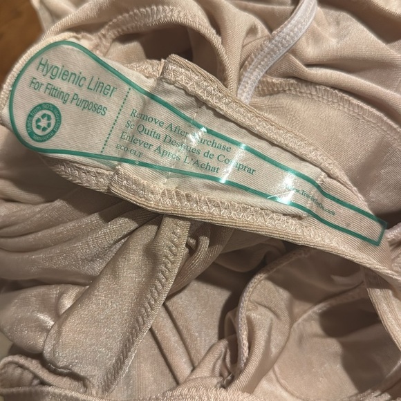 Free People Turnt Bodysuit in Blossom Pearl. Wrap V neck front. NWT. Large. - Picture 7 of 8